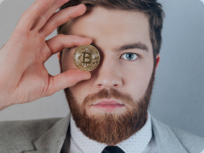 Julian Wolf – Chief Analyst bei Ulexa Darin